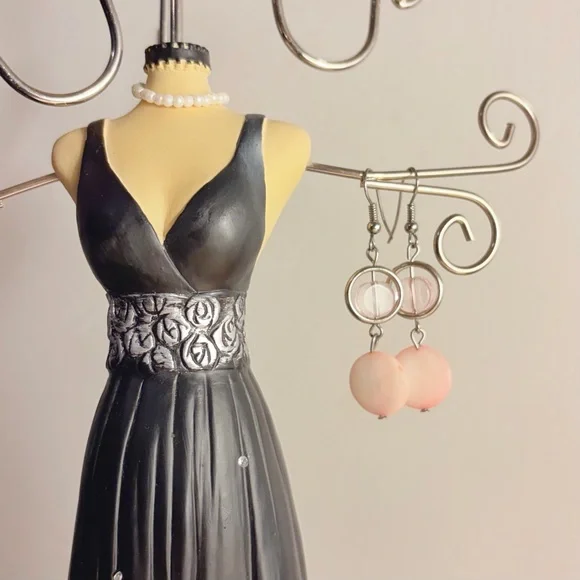 3/$25 Multi-Color Handmade Beaded Earring Set - Picture 3 of 9